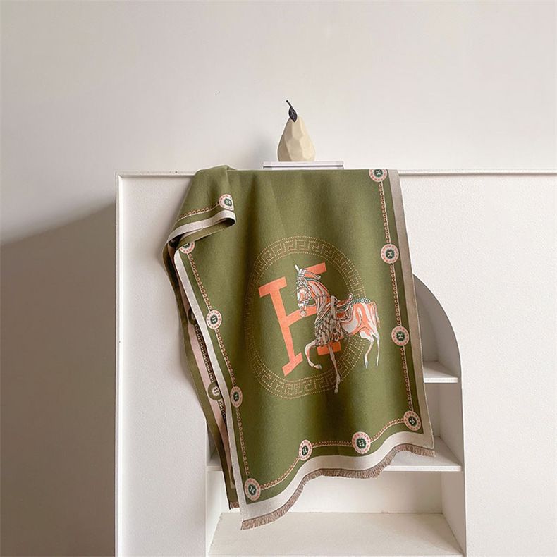 Herit Equestrian Collection Green